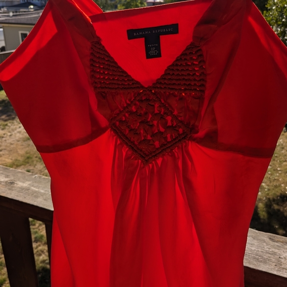 Banana Republic silk tank top - Picture 4 of 6